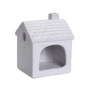 Bruciatore di incenso in ceramica bianca MSH a forma di casa, bruciatore di incenso natalizio americano in ceramica a forma di casa - Product Image 4