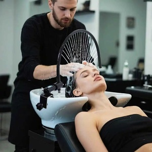 Fauteuil de <span class=keywords><strong>lavage</strong></span> de cheveux moderne avec cadre en aluminium à arc de 180 degrés, circulation d'eau, accessoire de spa capillaire, lavabo en céramique, robinet - Product Image 1