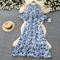 Robe longue plissée à imprimé floral pour femme WIWT, coupe trapèze, manches cloche, ceinture, col montant, idéale pour le quotidien et les vacances