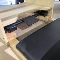 Appareil de Pilates Reformer en bois d'érable et de chêne avec réglage du mouvement des pieds, type Ladder Barrel, équipement de fitness pour la maison