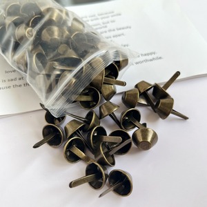Clou à tête cylindrique Chengyu à deux pattes, 15 mm, en métal, forme circulaire, en acier laminé à froid, plaqué, usage général - Product Image 3