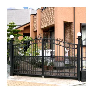 Puertas de entrada de hierro forjado pequeños diseños de puerta principal puertas de valla de hierro Patio