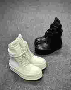 Zapatos deportivos de cuero genuino hechos a mano, versátiles y a la moda, con amortiguación, antiolor y absorbentes del sudor, lujosos para hombres y mujeres - Product Image 1