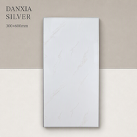 Grille de plafond intégrée en aluminium carrée 300x600mm pour cuisines et salles de bain - Résistante à l'humidité, ignifuge, insonorisante et isolante thermique