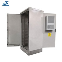 AZE RPNETV36-24C13-P3 63A 3 Phases 24 Prises PDU Intelligent à Surveillance à Distance 42U/45U/48U pour Rack CE/RoHS Noir Garantie 1 An