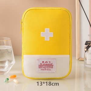 Bolsa Médica Portátil <span class=keywords><strong>de</strong></span> Viaje, Bolsa <span class=keywords><strong>de</strong></span> Almacenamiento <span class=keywords><strong>de</strong></span> Medicamentos, Botiquín <span class=keywords><strong>de</strong></span> Primeros Auxilios Pequeño para Campismo y Senderismo al Aire Libre - Product Image 5