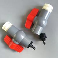 Connecteur de réservoir d'eau à 1/2 filetage avec kit de vanne à godet en plastique de 3/16"