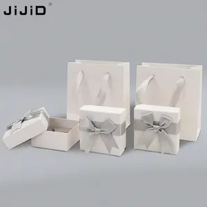 JIJID 화이트 골판지 상자 맞춤형 인쇄 로고 링 귀걸이 목걸이 포장 작은 보석 상자 고급 보석 포장