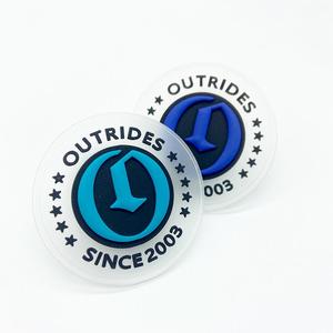 <span class=keywords><strong>Patch</strong></span> logo personnalisé OEM en PVC 3D et caoutchouc silicone <span class=keywords><strong>pour</strong></span> doudounes, coupe-vent et vêtements d'extérieur - Product Image 2