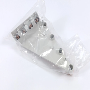 Nuevo y Original en Stock: Conexión 220M0330 para Interruptor Automático MCCB XT2 4P/160A, <span class=keywords><strong>Tabula</strong></span> - Product Image 2