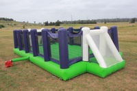 Baby-foot humain gonflable d'extérieur, football de table humain, toboggan aquatique pour jeux de team building