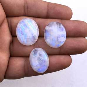 Cabochons de pierre de lune arc-en-ciel naturel forme ovale lisse fabrication de bijoux à bricoler soi-même cristaux bleus blancs pour bracelet et collier perles de pierre - Product Image 3