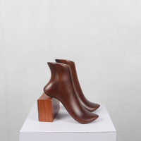 Présentoir pour chaussures de haute qualité, mannequin pour vitrine en bois de hêtre, noir
