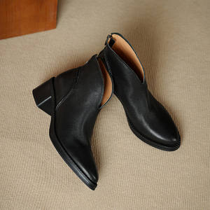 Bottines à talons épais, élégantes et polyvalentes, bottes fines mi-mollet pour l'automne et l'hiver - Product Image 4