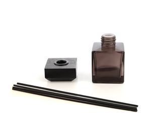 زجاجة عطر فارغة مربعة الشكل، معطر جو بدون لهب للسيارة، زجاجة شفافة سعة 100/150/200 مل، جهاز تبخير العطور - Product Image 5