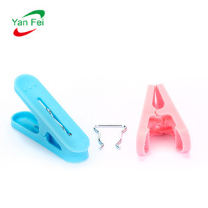 Nhà Máy Bán Buôn Đầy Màu Sắc Nhựa Quần Áo Peg Tùy Chỉnh Bãi Biển Ghế Khăn Clip Ngoài Trời Phòng Tắm Sử Dụng Hot Bán Cho Cắm Trại - Product Image 4