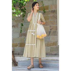Vestido Maxi Verde de Algodón para Mujer |   Vestido Casual Holgado de Verano |   Vestido Largo con Cuello Mandarín y Detalle de Encaje - Product Image 3