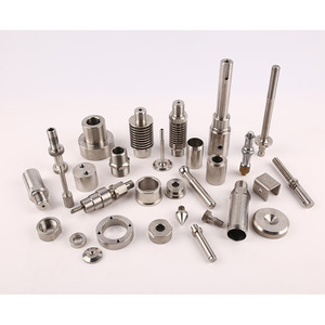 Fabrication de pièces métalliques sur mesure Usinage CNC Estampage de tôles Pliage Soudage - Product Image 1