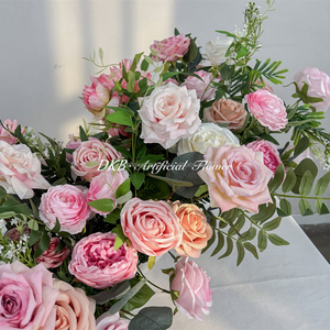 DKB - Camino de Mesa de Flores Artificiales Hechas a Mano, Color Verde, Rosa y Blanco, para Decoración de Mesa - Product Image 3