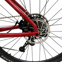 Vélo de Gravel SpiritX Scout D9 pour Hommes et Femmes, Idéal pour le Trajet Quotidien et l'Aventure, Cadre en Aluminium 700c, Guidon Droit, 1x10 Vitesses, Freins à Disque Mécaniques