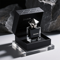Bouteille et bouchon de parfum personnalisés de qualité supérieure Décanteur de parfum élégant pour affichage à la maison avec boîte texturée en diamant de qualité