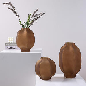 Florero Moderno de Vidrio Esmerilado Marrón en Forma de Linterna para Mesa, Recipiente para Agua, Decoración del Hogar - Product Image 1