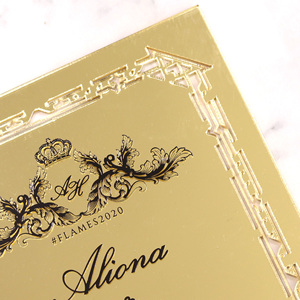 Tarjeta de invitación acrílica de espejo dorado con proceso de estampado negro con patrón de corte láser y sobre a juego para eventos de <span class=keywords><strong>boda</strong></span> - Product Image 6