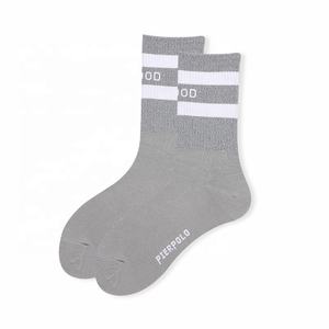 KANGYI nacht licht reflektierende straße sport socken kunden glow in the dark socken - Product Image 6