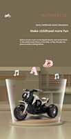 Motocyclette électrique télécommandée à trois roues avec lumières et fonctions multifonctions pour enfants de 0 à 14 ans, utilisation intérieure/extérieure