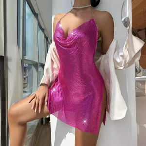 Abito da Donna X2669 per Discoteca, Schiena Scoperta, Paillettes Metalliche, Scollo a V, Bretelle, Spacco - Product Image 4