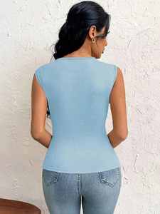 I-0597 Primavera Verano Nueva Camiseta Elegante para Mujer, Cuello en V, Corte Regular, Color Sólido, Top Irregular de Poliéster - Product Image 5