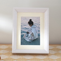 Marco de Fotos de Madera Sólida Personalizado al por Mayor con Frente Acrílico, Marco de Fotos de Sobremesa Multicolor para Decoración del Hogar y Oficina