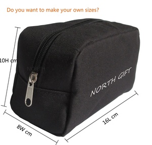 Pochette da Viaggio Riusabile in Nylon <span class=keywords><strong>Nero</strong></span> di Grande Successo per Cosmetici e Articoli da Toilette per <span class=keywords><strong>Uomo</strong></span> e Donna con Cerniera - Product Image 2