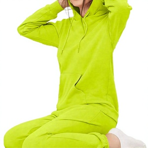 Conjunto Deportivo para Mujer Talla Grande, Color Verde Lima, Sudadera con Capucha y Pantalones Largos de Algodón, Corte Holgado Informal, con Cordón Ajustable y Laterales - Product Image 5