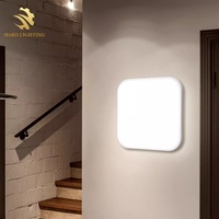Lampes murales LED de style minimaliste, design rond et carré en plastique pour l'éclairage des couloirs, des allées et des cours