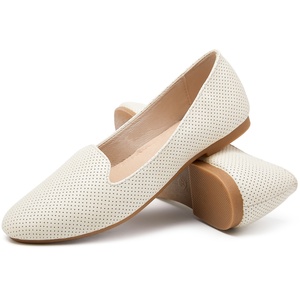 Vamp-suelas antideslizantes personalizadas para mujer, zapatos planos de PU con punta estrecha, bajo precio - Product Image 1