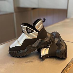 Bottes de neige pour hommes, style hiver 2024, nouvelle collection, épaisses, à tige haute, chaudes, résistantes à la saleté, antidérapantes - Product Image 4