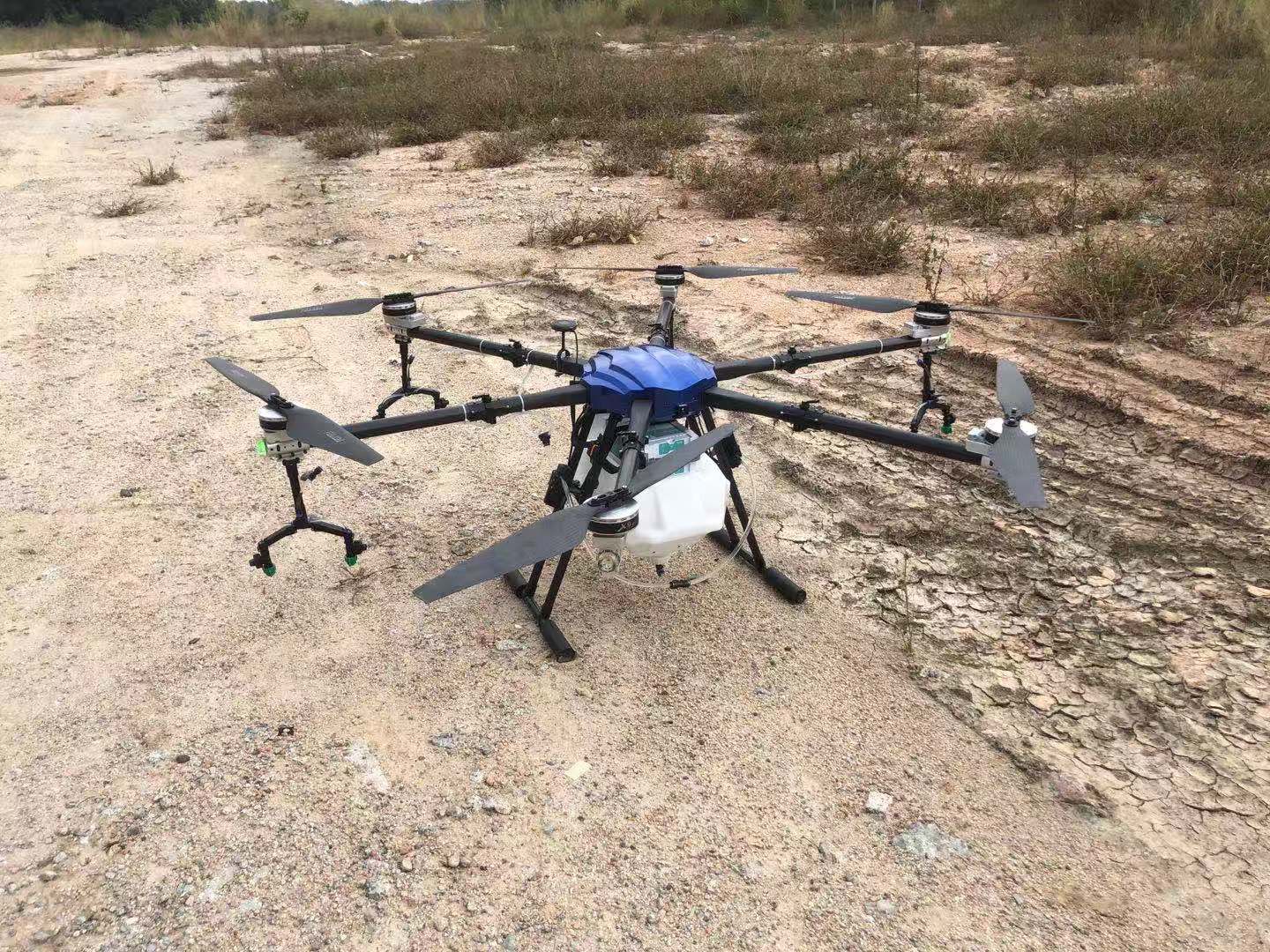 source 深圳agras t16 t20 t26无人机农用喷雾器农用农药无人机/农用