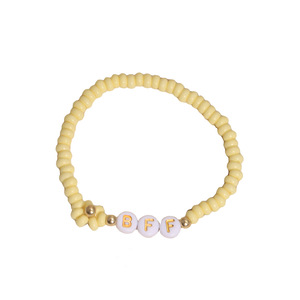Bracelet en perles faites à la main en verre acrylique plaqué or pour femme, motif fleur fraîche simple, cadeau d'amitié – Usine de Yiwu - Product Image 5