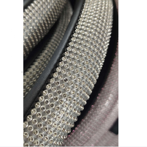 Housse de volant de voiture, nouveau type, populaire, en cuir véritable, avec des détails brillants - Product Image 6