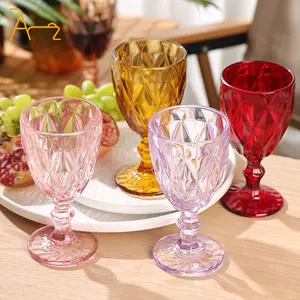 Venta caliente productos de uso de boda 2023 nuevo diseño cristalería de colores copas de cristal vintage copa de vino para beber en relieve única