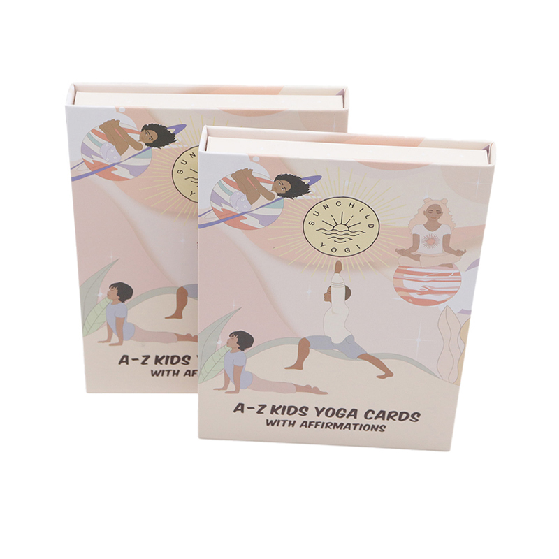 Lo yoga ispirato ai cartoni animati su misura di alta qualità pone l'apprendimento dell'educazione carte flash di carta per bambini carte yoga