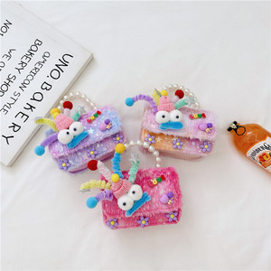 Nuova Borsa Morbida per Bambine Autunno Inverno, Accessorio Principessa in Peluche, Borsa a Tracolla Leggera con Cerniera - Product Image 2