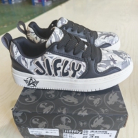 Vente en gros de baskets décontractées personnalisées avec lettres rétro imprimées, confortables, basses, style skate, durables et légères