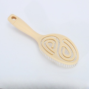Personnalisation de petites commandes : Brosse démêlante pour cheveux bouclés, Brosse humide et sèche, Brosse pour définir les boucles - Product Image 4