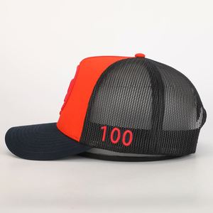 Chapeau de camionneur de sport en maille respirante brodée en 3D à 5 panneaux personnalisé pour les activités de plein air - Product Image 3