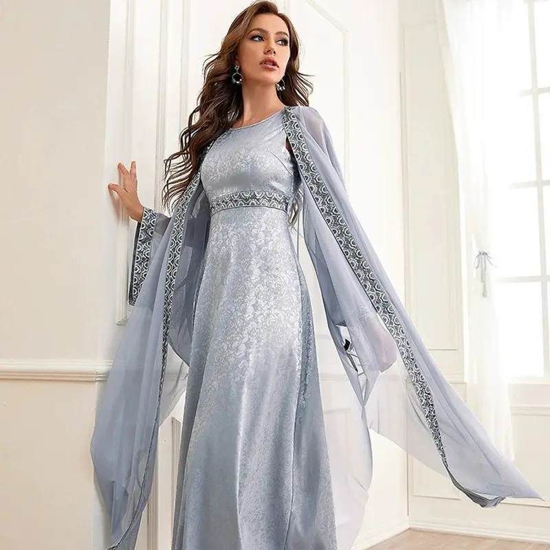 Toptan 2 adet açık Abaya Dubai müslüman moda tasarım kadınlar için Kimono müslüman elbise işlemeli çarşaf İslami Dubai