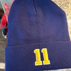 <span class=keywords><strong>Bonnet</strong></span> tricoté unisexe en acrylique doux, couleur unie, avec revers uni, personnalisable avec logo brodé, pour <span class=keywords><strong>femme</strong></span>, idéal pour l'hiver et l'<span class=keywords><strong>automne</strong></span> froids - Product Image 4