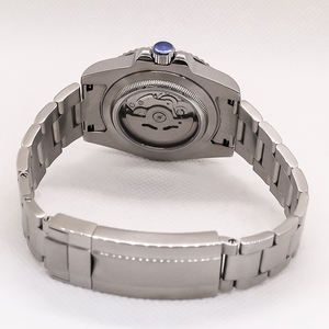 นาฬิกาข้อมือผู้ชายระบบออโตเมติกจีนคุณภาพสูงแบบเรืองแสง GMT รุ่นปรับแต่งได้ สายปรับขนาดได้ กันน้ำ ขายส่ง OEM - Product Image 4