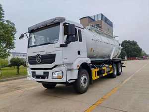 Camion d'aspiration des eaux usées professionnel personnalisé HOWO 6x4, diesel manuel, 20 000 L, grande capacité, pour fosses septiques - Product Image 4